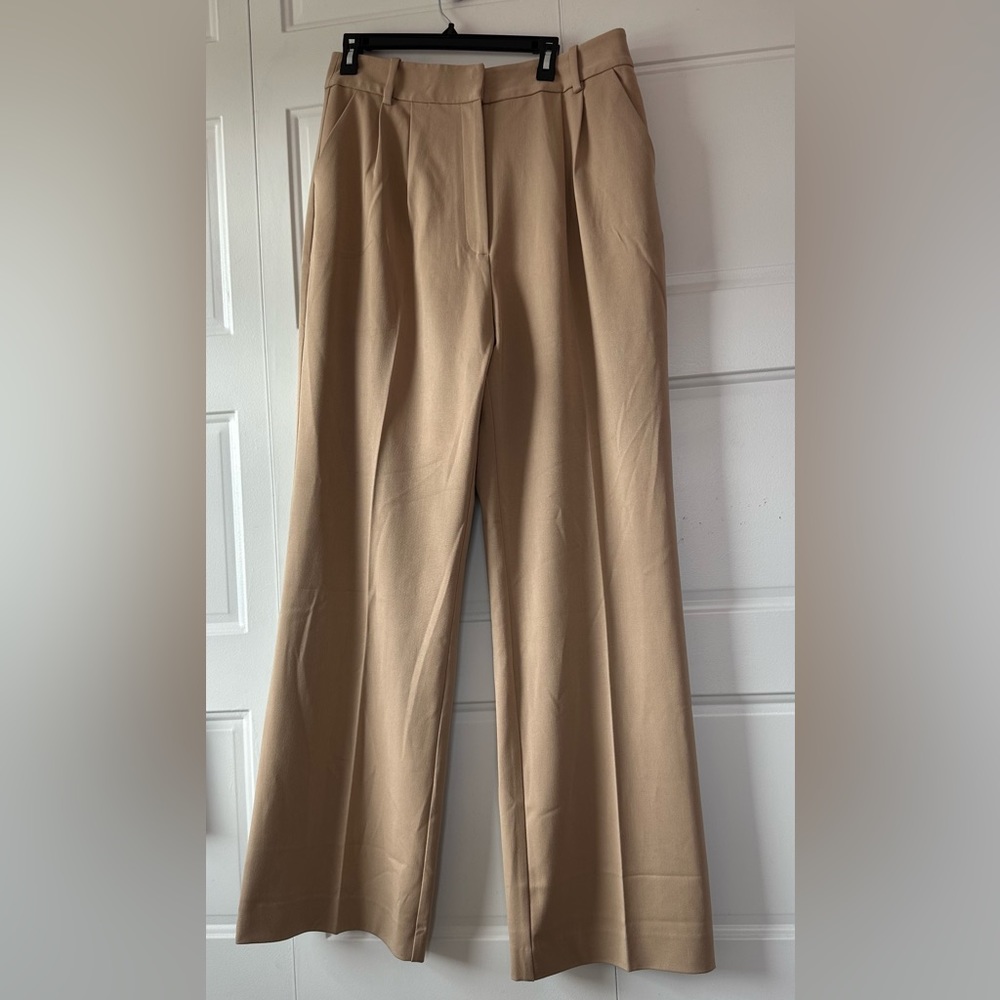 New favorite daughter the favorite pant in beige 14 - Picture 12 of 12